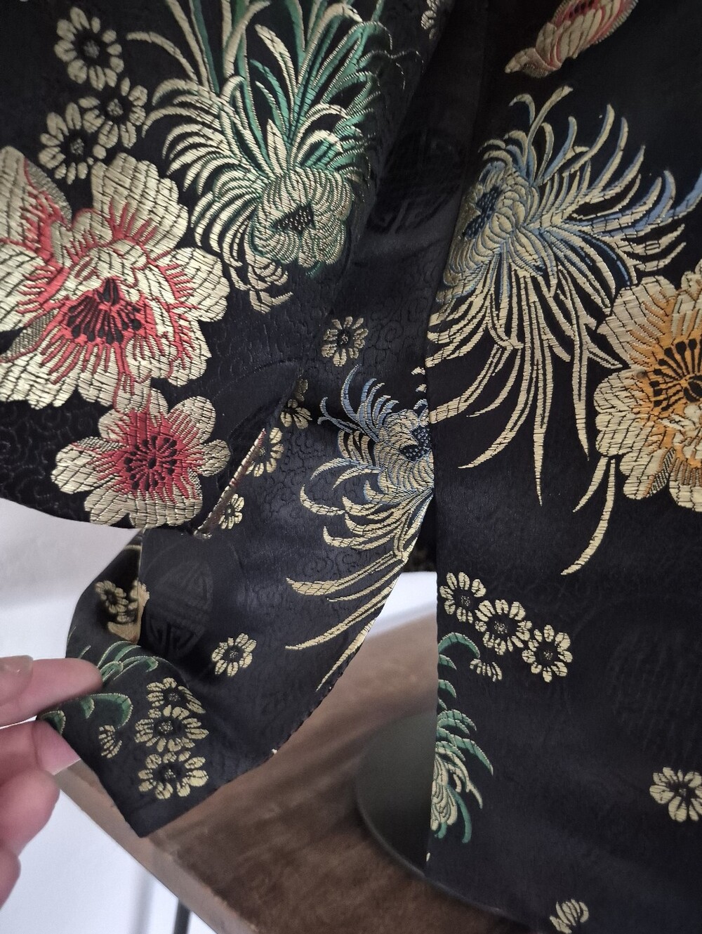 Vintage Black Floral Satin Mandarin Collar Kimono Jacket 2X - Picture 6 of 12
